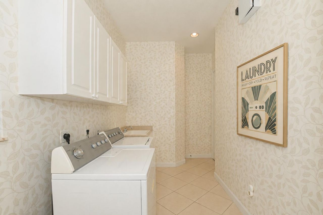 7600 Greenbrier Circle, Port Saint Lucie, FL 34986 Photo