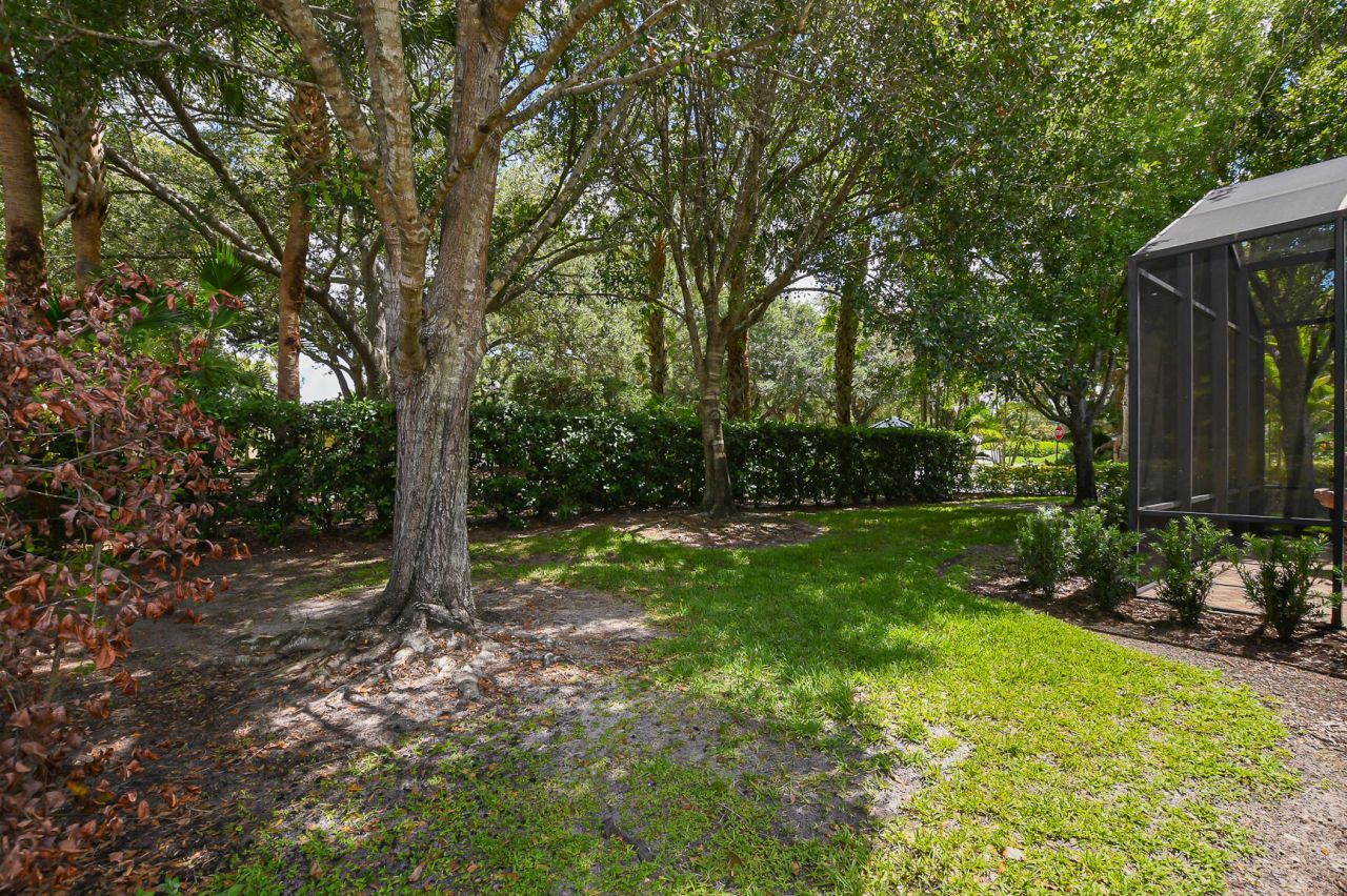 7600 Greenbrier Circle, Port Saint Lucie, FL 34986 Photo