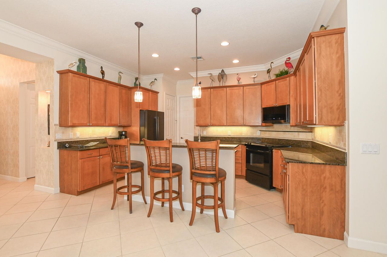 7600 Greenbrier Circle, Port Saint Lucie, FL 34986 Photo
