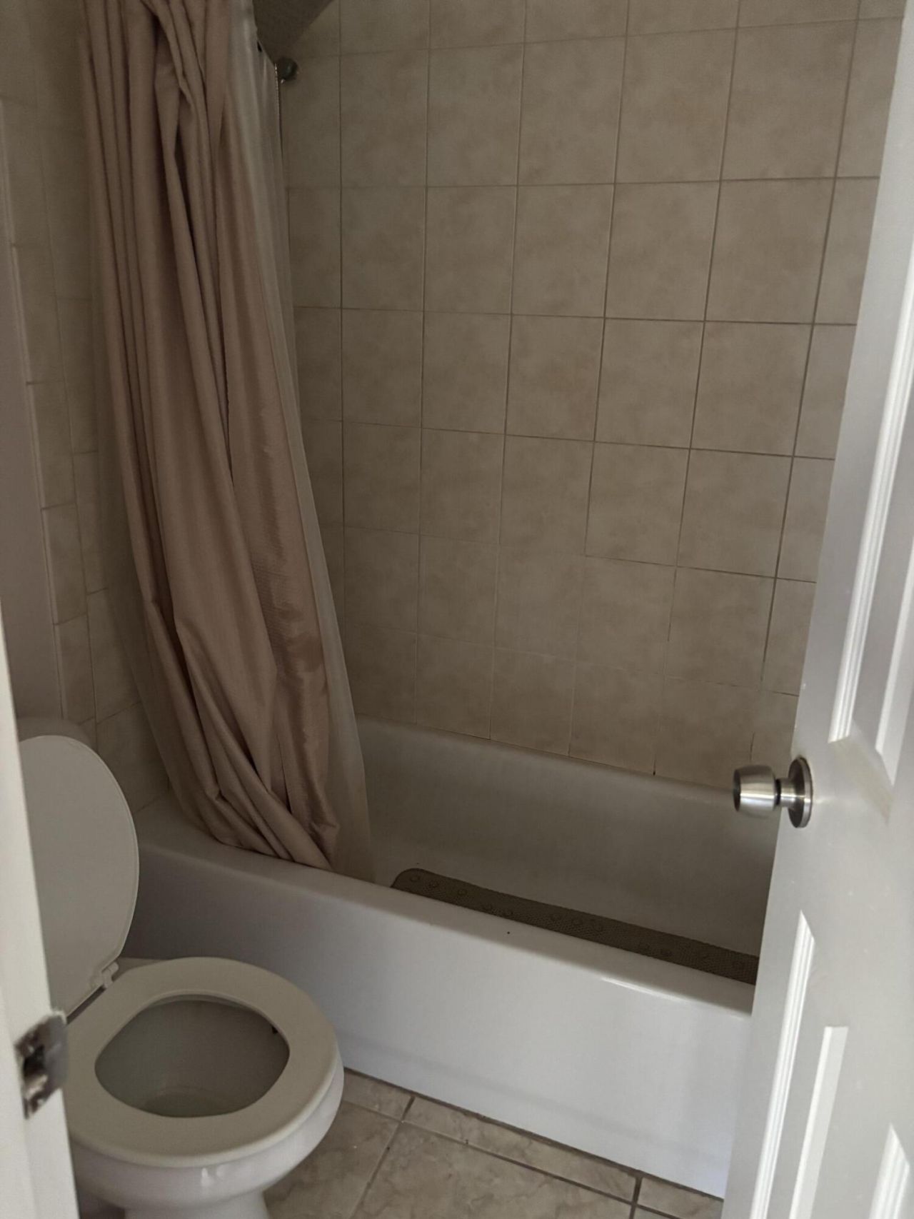 2964 NW 55th Avenue, Unit 1d, Lauderhill, FL 33313 Photo