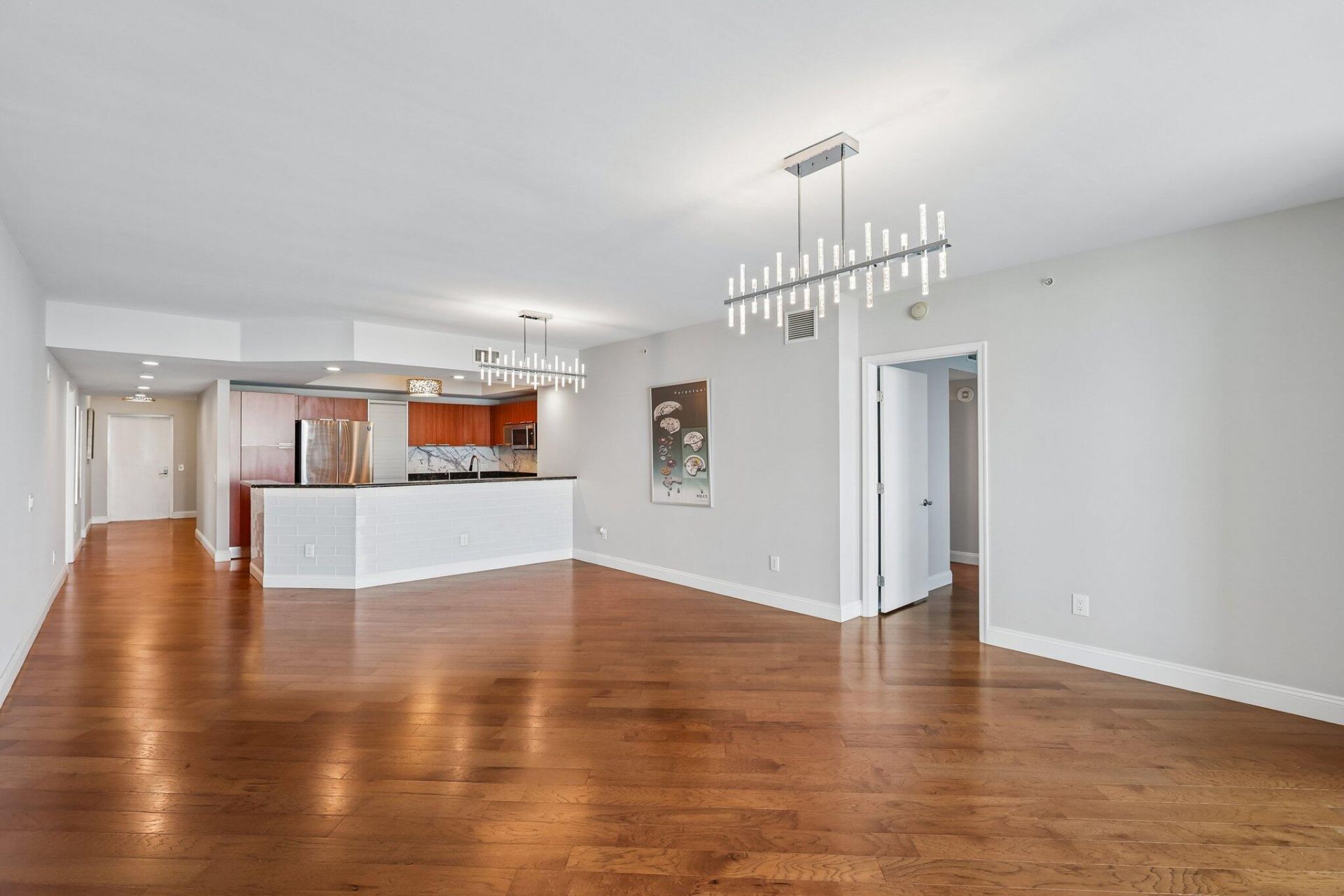 2640 Lake Shore Drive, Unit 2508, Riviera Beach, FL 33404 Photo