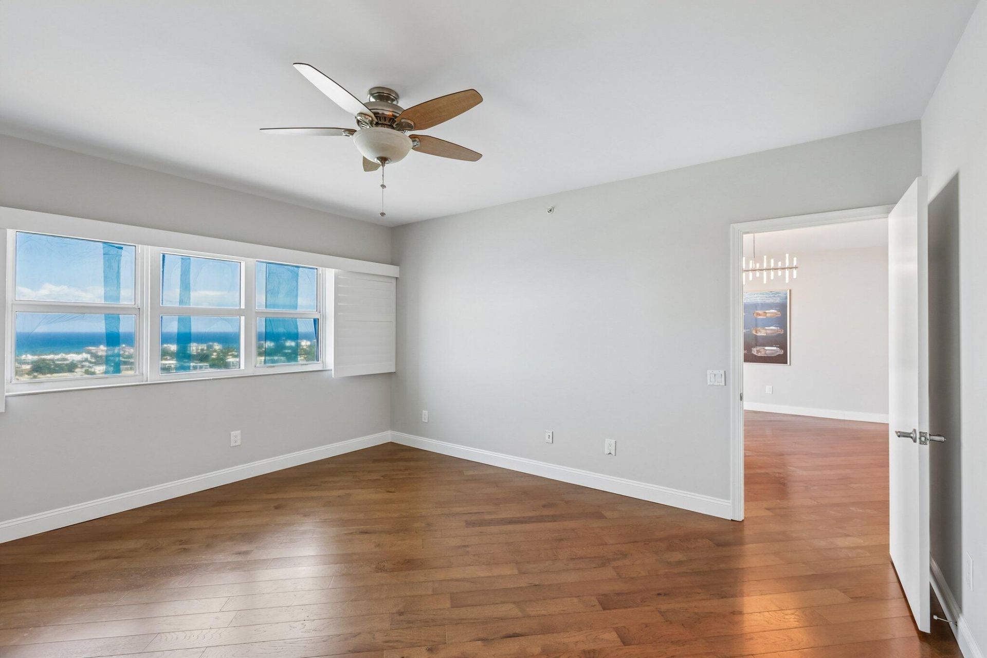 2640 Lake Shore Drive, Unit 2508, Riviera Beach, FL 33404 Photo