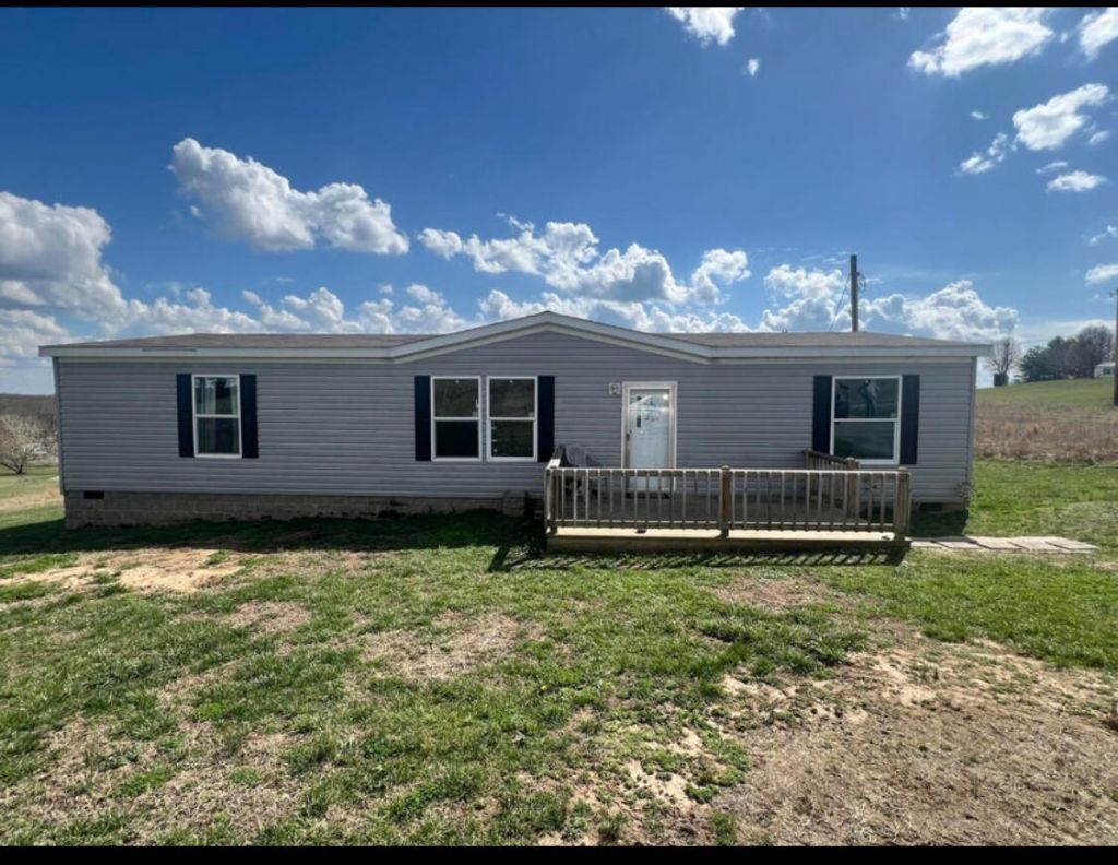 131 Lawless Lane, Jamestown, KY 42629