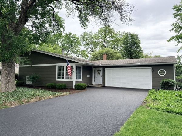 1128 Modaff Road , Naperville, IL 60540