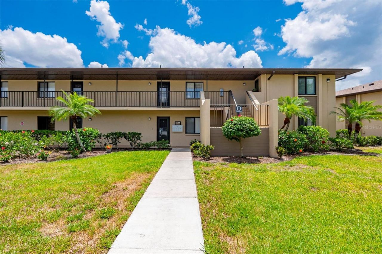4064 Oakview Drive , Unit D9, Port Charlotte, FL 33980 Photo