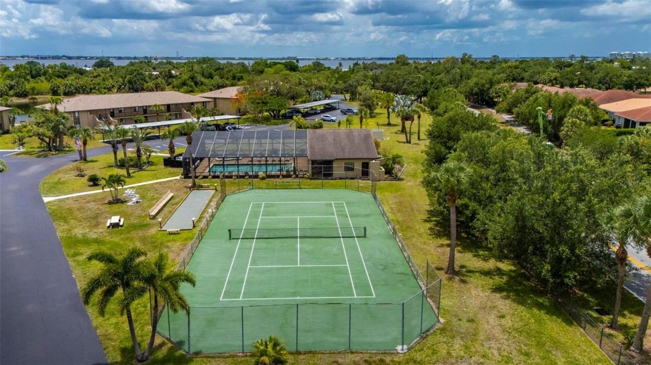 4064 Oakview Drive , Unit D9, Port Charlotte, FL 33980 Photo