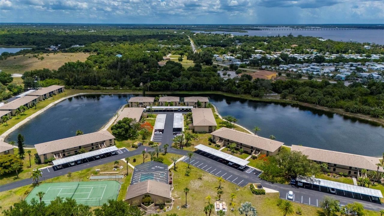 4064 Oakview Drive , Unit D9, Port Charlotte, FL 33980 Photo