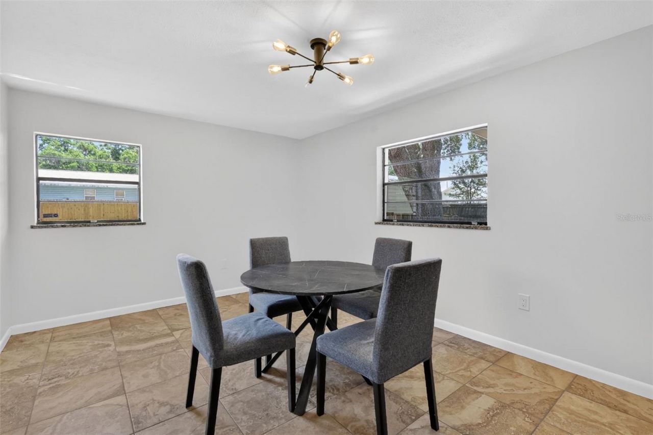 60 Outlook Street , Umatilla, FL 32784 Photo
