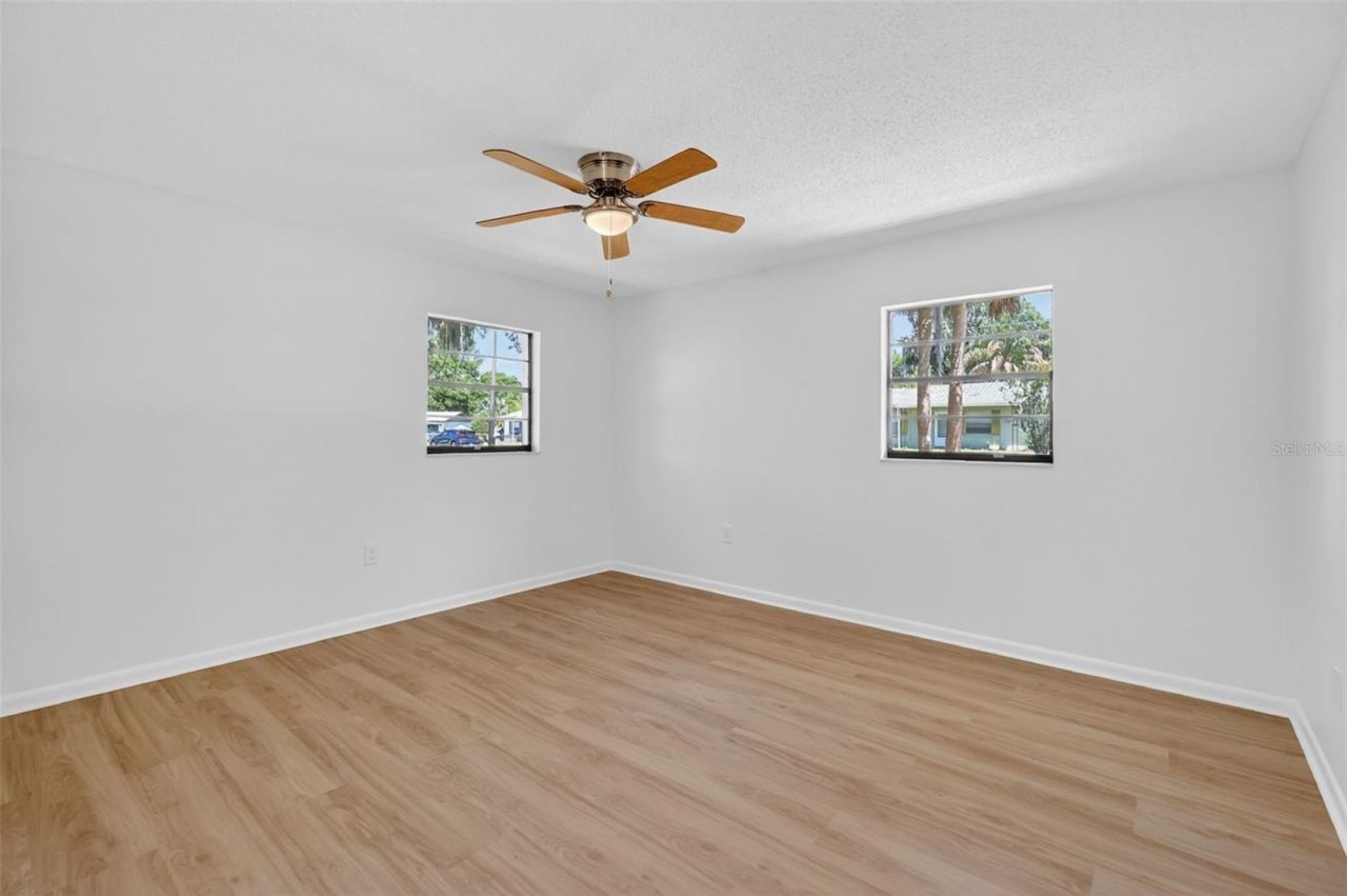 60 Outlook Street , Umatilla, FL 32784 Photo