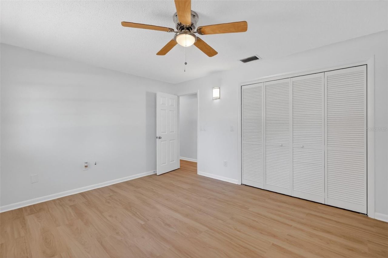 60 Outlook Street , Umatilla, FL 32784 Photo