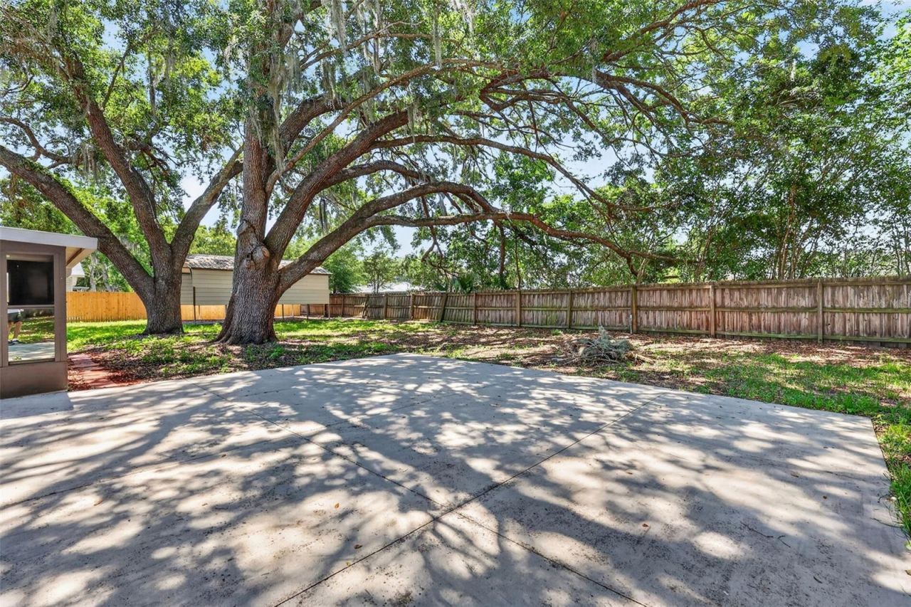60 Outlook Street , Umatilla, FL 32784 Photo
