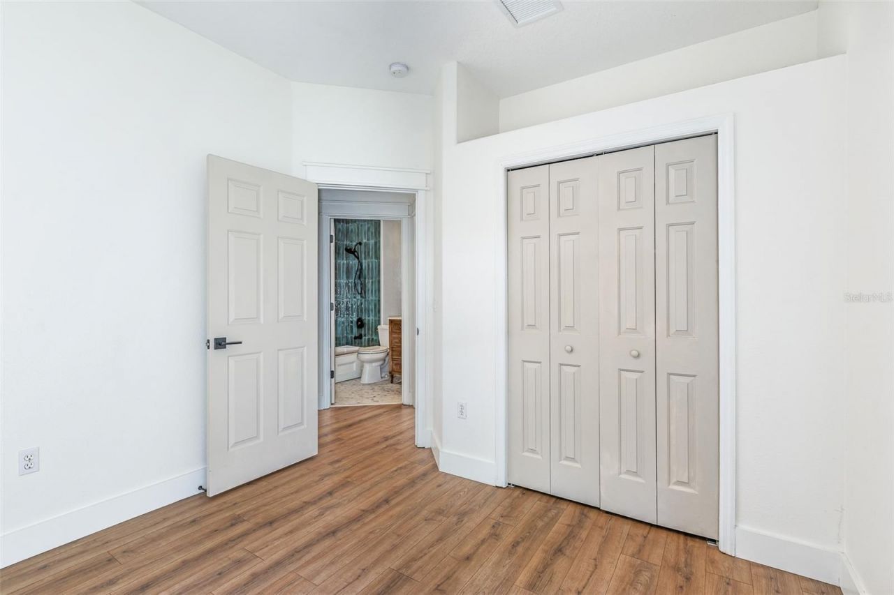 33441 Irongate Drive , Leesburg, FL 34788 Photo