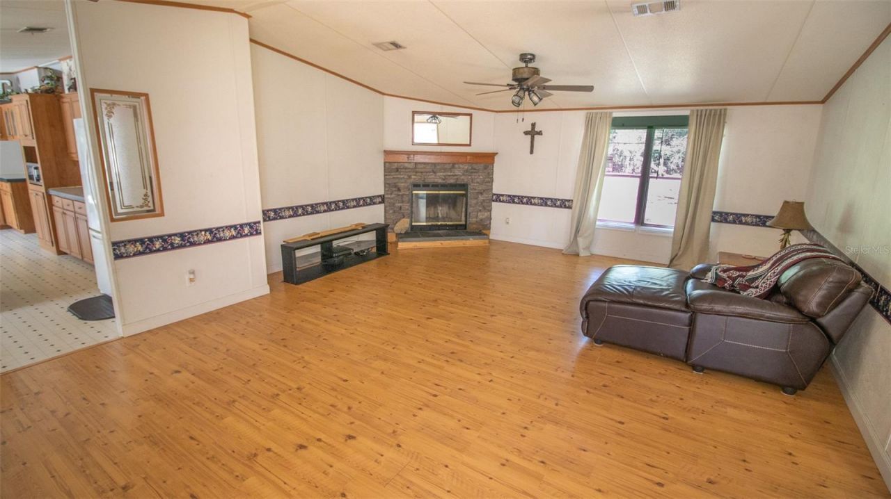 17824 NE 143rd Terrace , Waldo, FL 32694 Photo