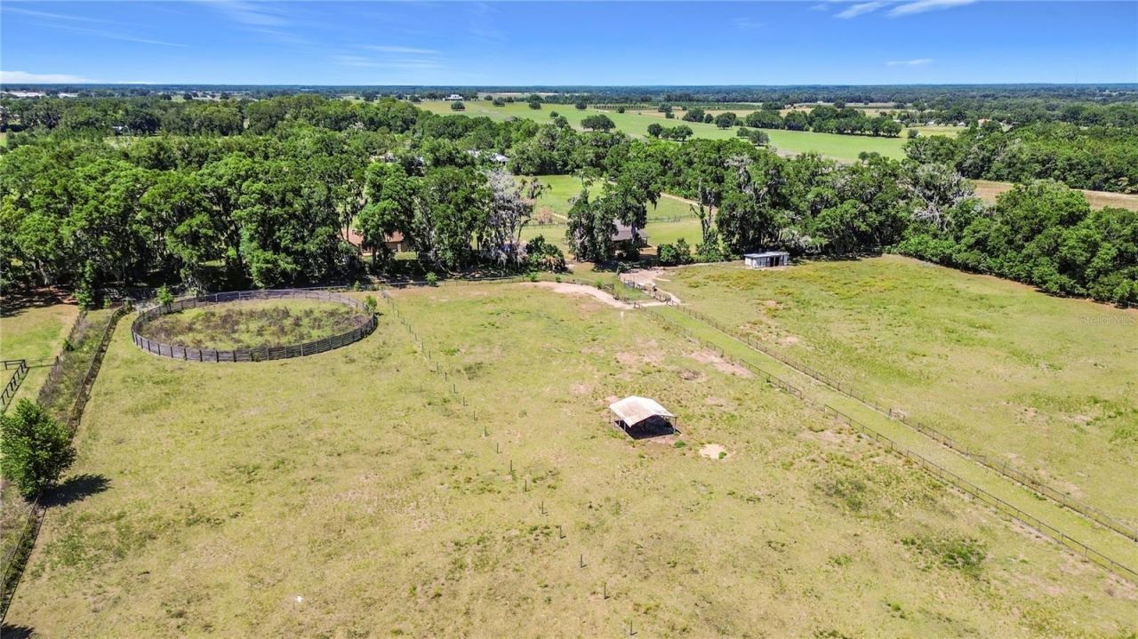 20540 SW 5th Place, Dunnellon, FL 34431 Photo