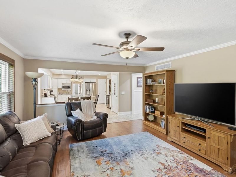 4490 Estate Court, Mason, OH 45040 Photo 7