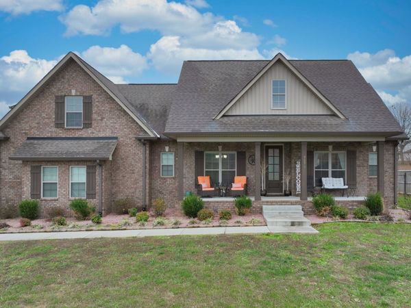 727A N Russell St , Portland, TN 37148