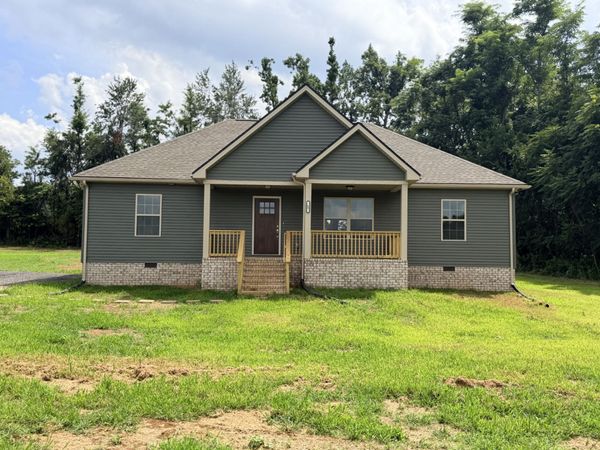 68 Magnolia Springs Way, Lafayette, TN 37083