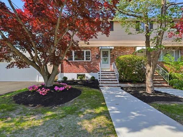 36 Raechel Rd, Unit 36, Randolph, MA 02368