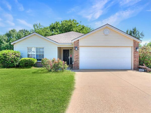 1012 Shadowlake Road, Norman, OK 73071