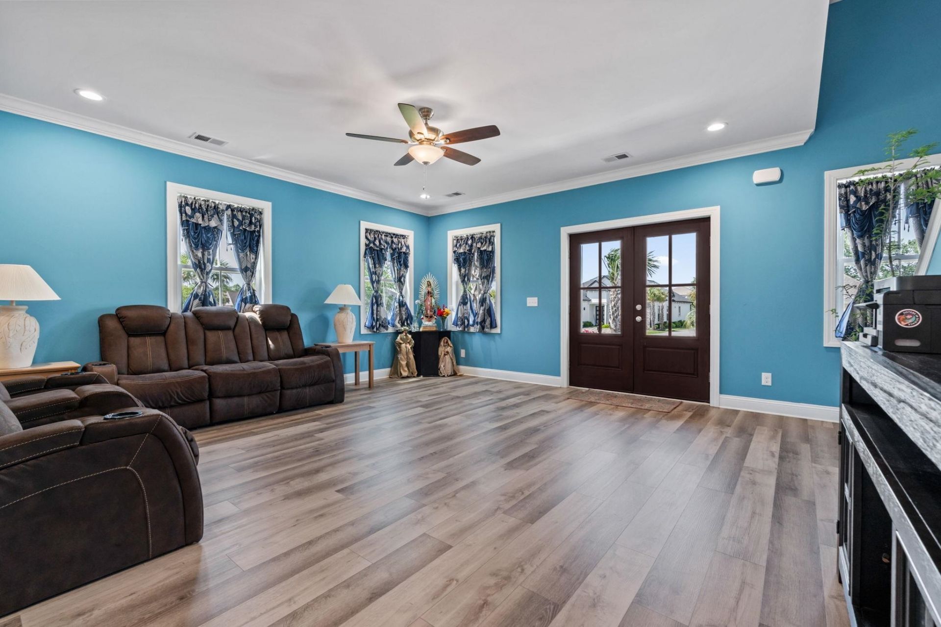 968 Shipmaster Ave. Photo 4