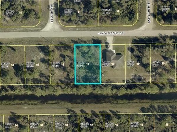 1036 Candlelight DR , LEHIGH ACRES, FL 33974