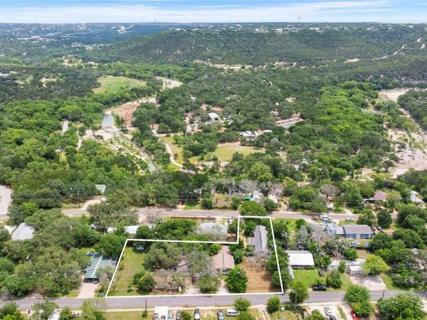 11608 Travis ST , Jonestown, TX 78645