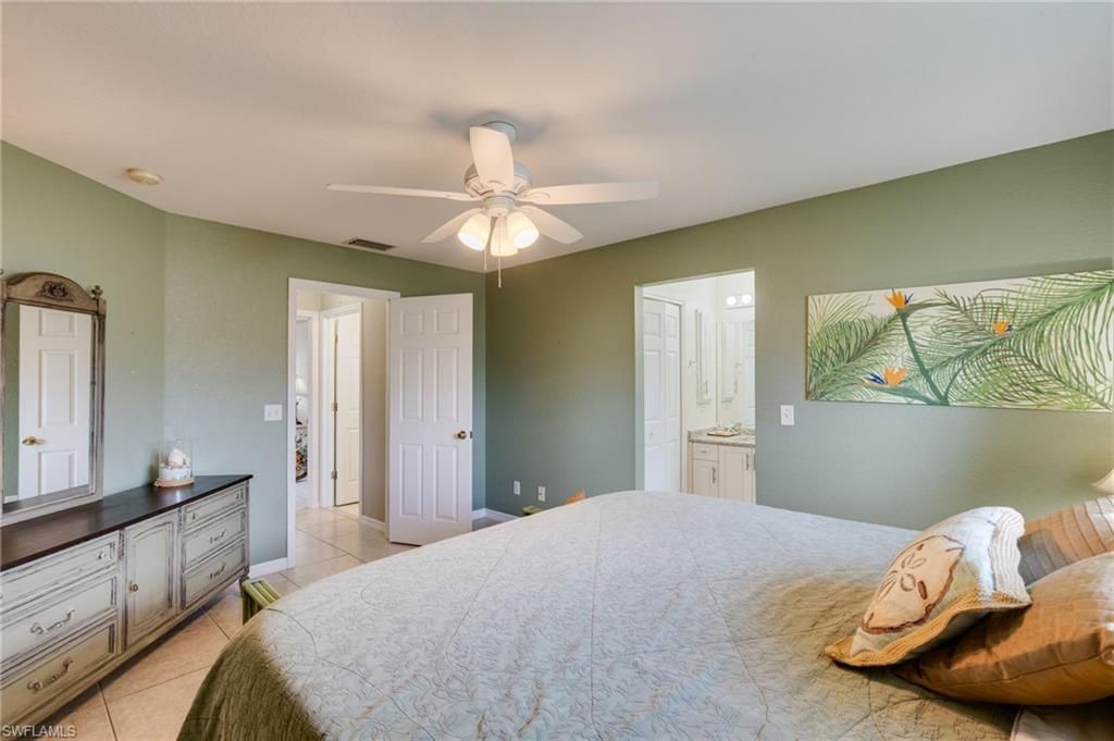 4528 SW 7th Pl , Cape Coral, FL 33914 Photo