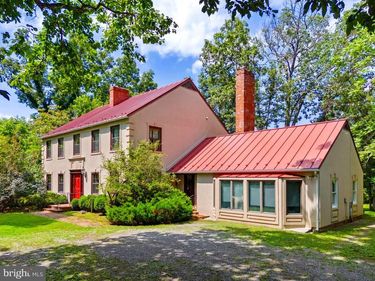 961 SUMMERVILLE ROAD, BOYCE, VA 22620