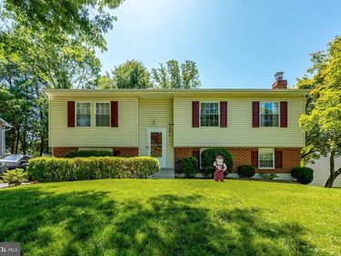 9231 LANDGREEN STREET, MANASSAS, VA 20110