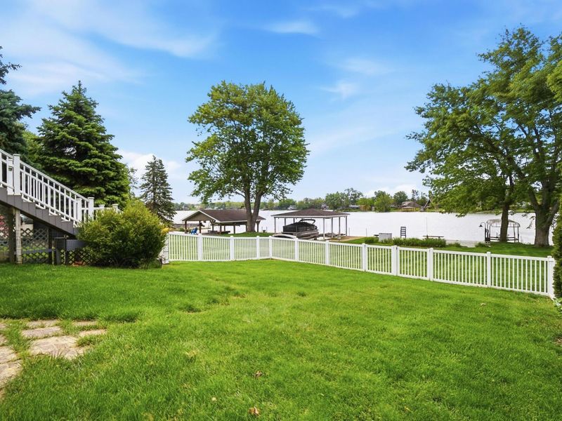 2583 W Choctaw Drive, London, OH 43140 Photo 11