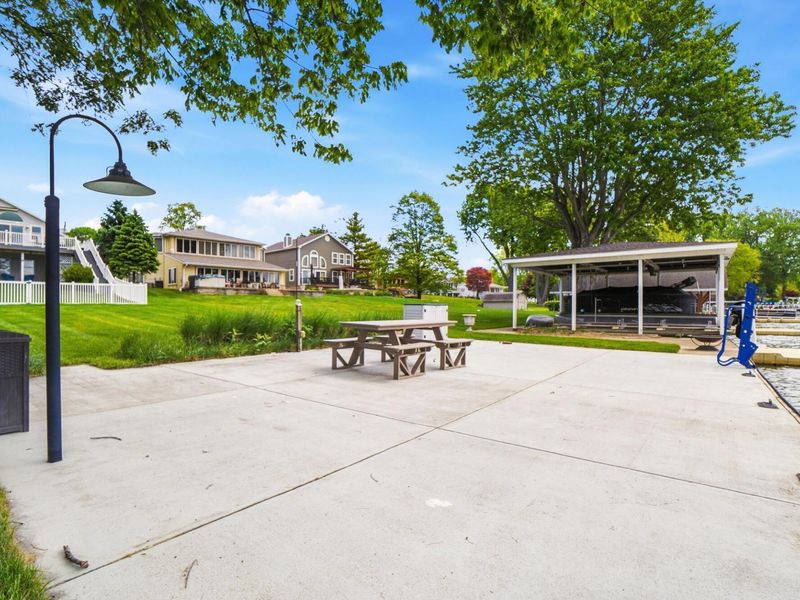 2583 W Choctaw Drive, London, OH 43140 Photo 12