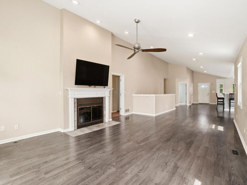 2583 W Choctaw Drive, London, OH 43140 Photo 15