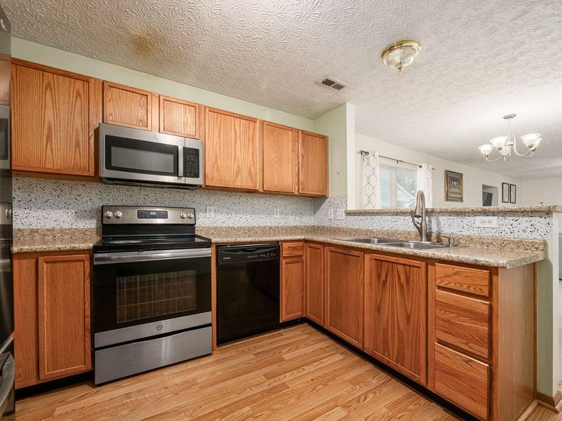 1391 Phlox Avenue , Unit 64, Blacklick, OH 43004 Photo 16