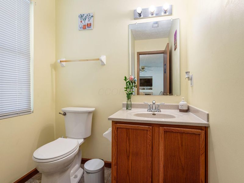 1391 Phlox Avenue , Unit 64, Blacklick, OH 43004 Photo 4