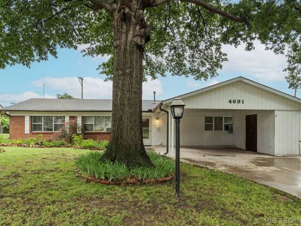 4691 S Winston Avenue , Tulsa, OK 74135