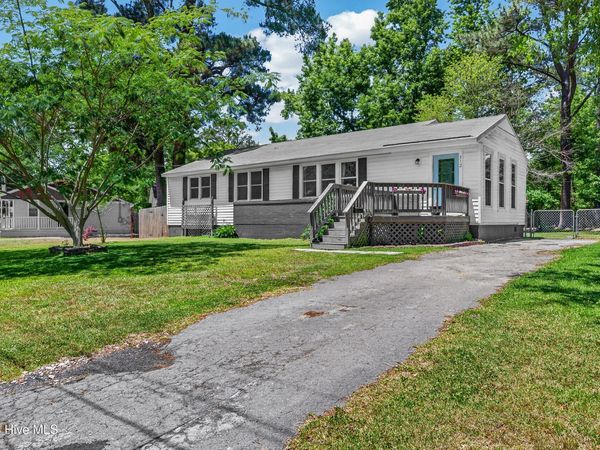 512 Woodhaven Drive , Jacksonville, NC 28540
