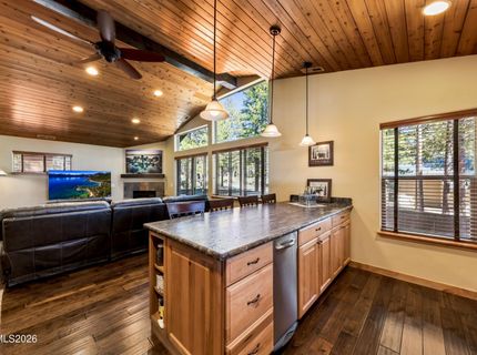 877 Northwood Boulevard, Unit 2, Incline Village, NV 89451 Photo