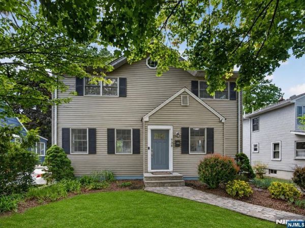 538 Coolidge Place, PARAMUS, NJ 07652