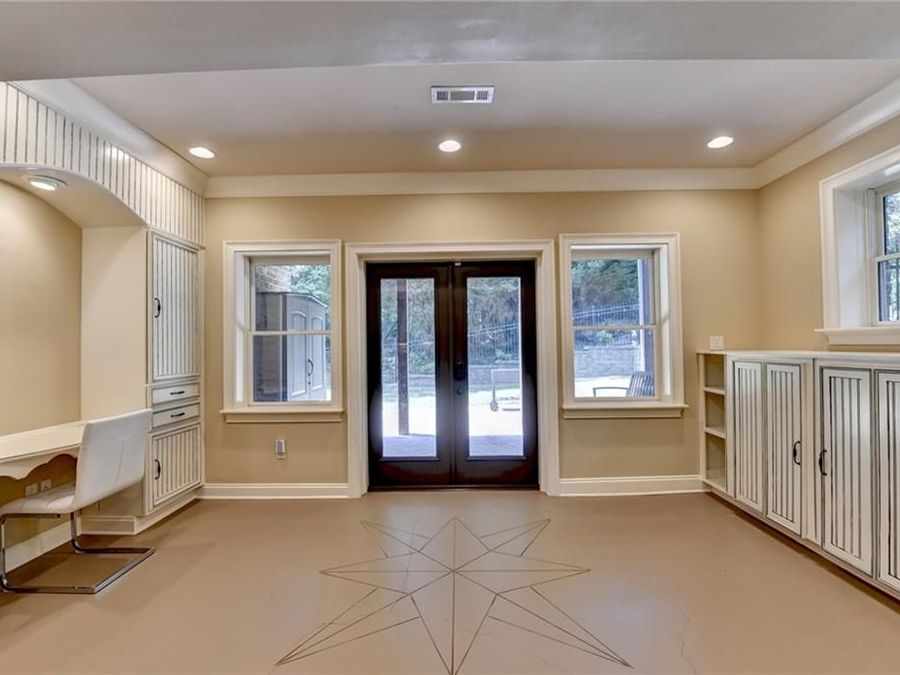 Property Image 82