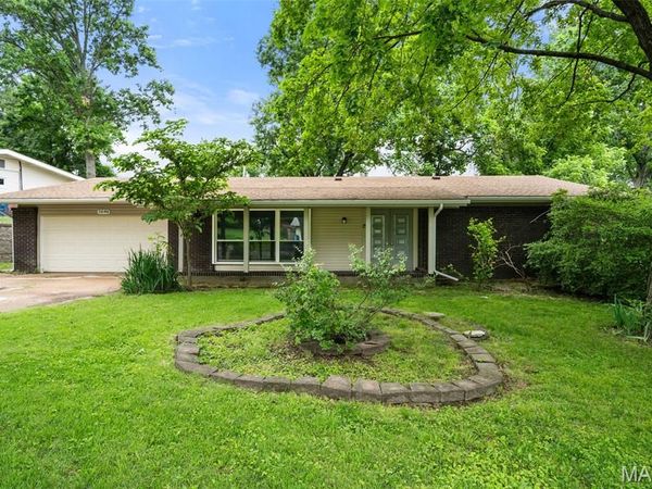 1646 Pepperwood Drive , St Louis, MO 63146