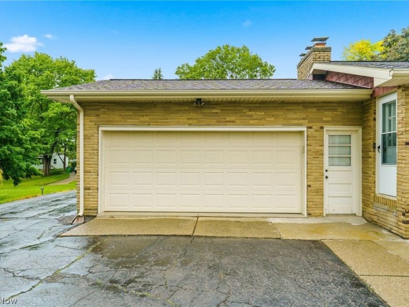 612 Church Street SW, North Canton, OH 44720 Photo 30