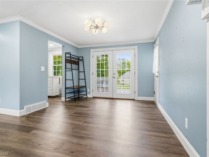 612 Church Street SW, North Canton, OH 44720 Photo 9