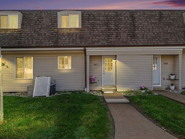1967 Westbrook Drive, Jackson, MI 49201