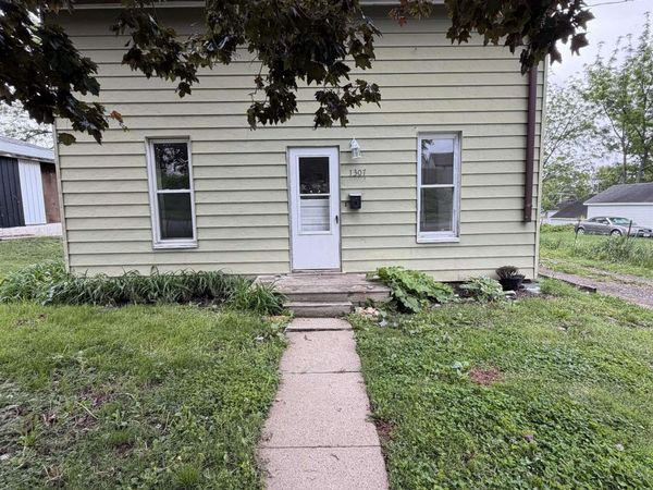 1307 10Th Street, Eldora, IA 50627