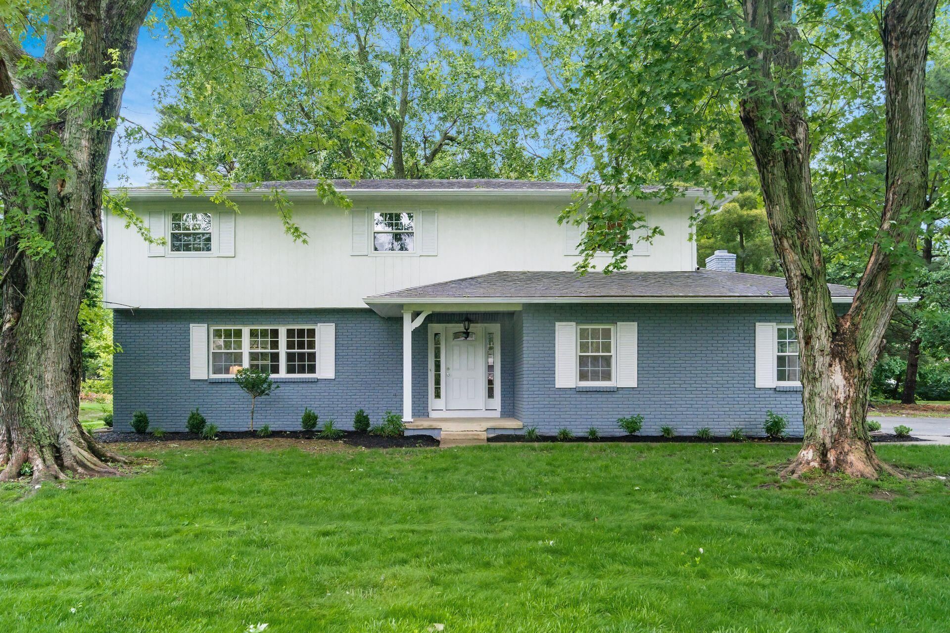 8782 Stonehenge Drive Nw, Pickerington, OH 43147 Main Photo