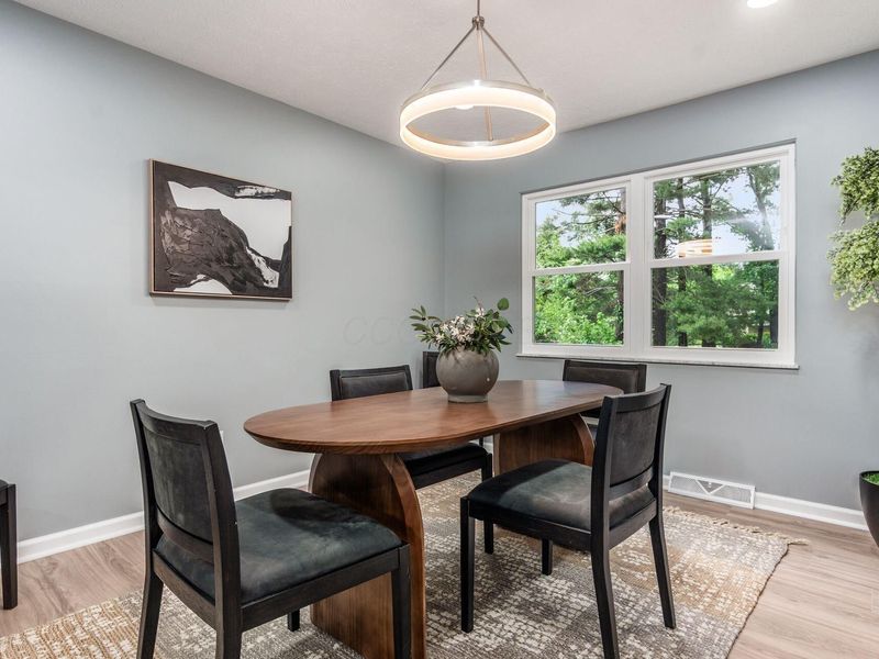 8782 Stonehenge Drive NW, Pickerington, OH 43147 Photo 12