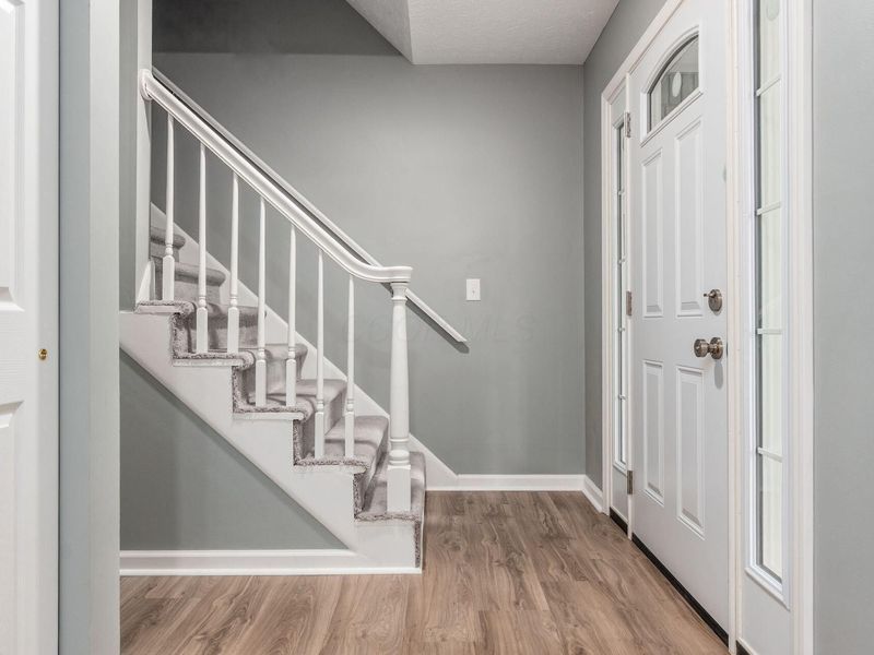 8782 Stonehenge Drive NW, Pickerington, OH 43147 Photo 5