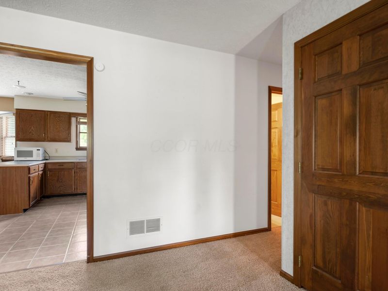 20 Winter Green Loop SW, Pataskala, OH 43062 Photo 7
