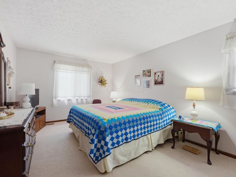 404 Knob Avenue , Reynoldsburg, OH 43068 Photo 16