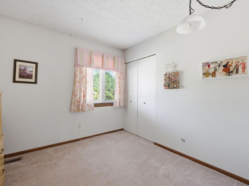 404 Knob Avenue , Reynoldsburg, OH 43068 Photo 21